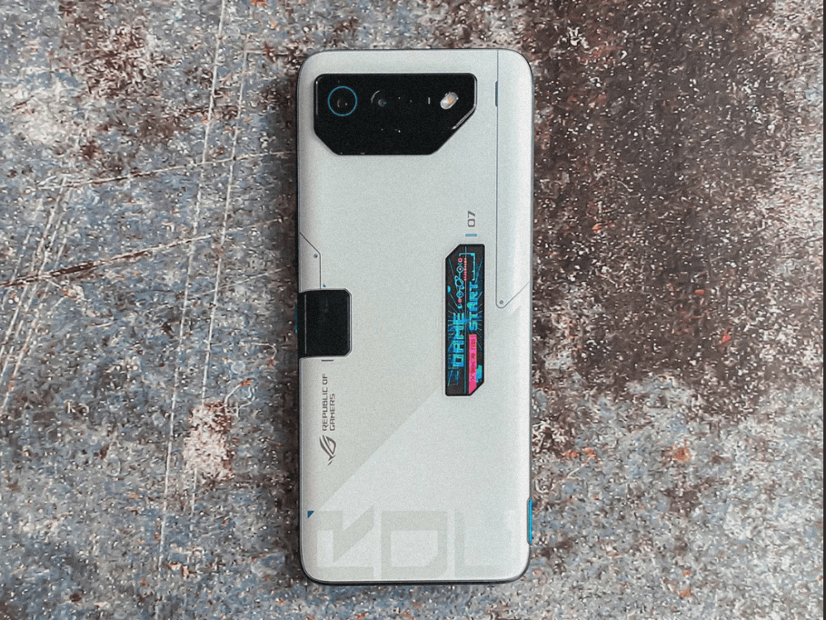 ASUS ROG Phone 7